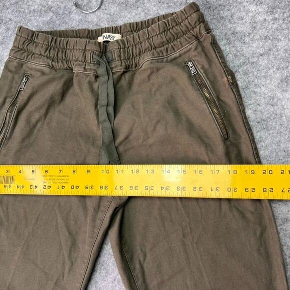 Aritzia TNA Joggers Womens 4 Green Smocked Pants Drawstrings Athleisure - Picture 6 of 16
